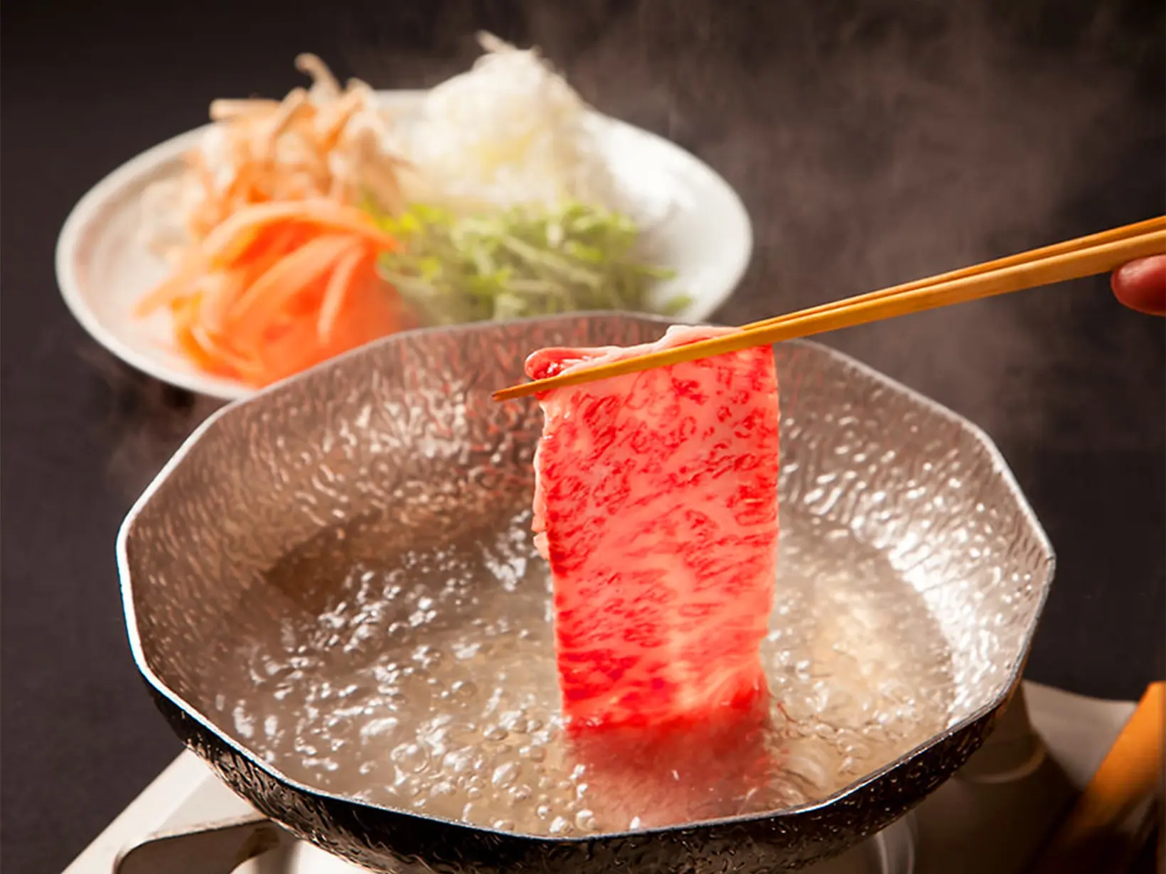 Premium Yonezawa Beef
Sukiyaki Course or Shabu-Shabu Course